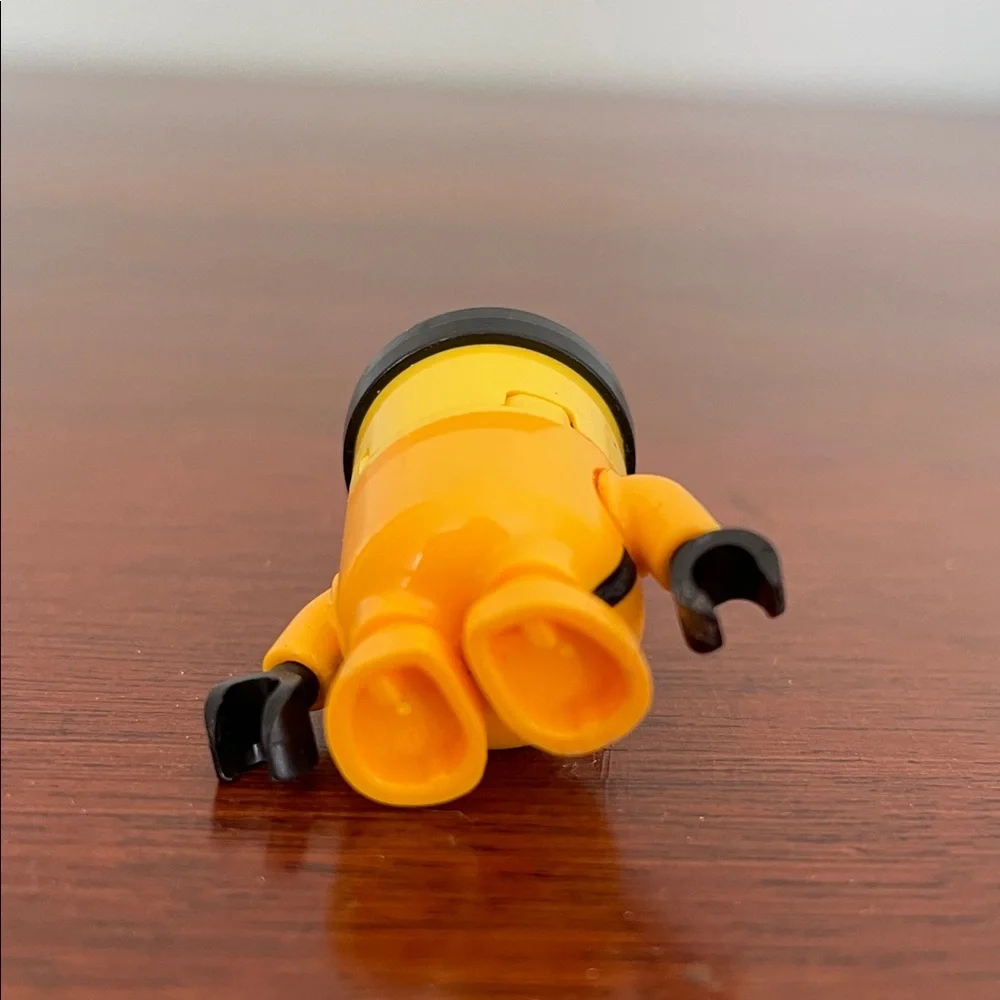 Lego Minon Stuart Mini Figure